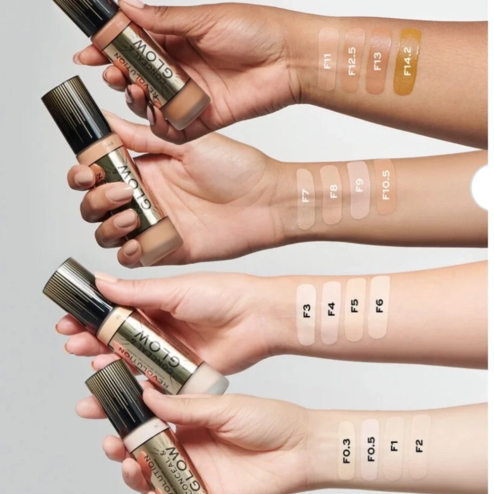 Revolution Conceal & Glow Foundation Illuminating Medium Coverage‎ Shade F7